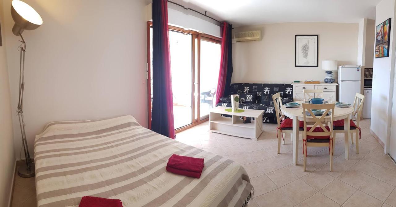T1 Vue Mer Bord De Mer Ajaccio Аячо Екстериор снимка